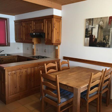 Familienapartment Sonne Und Schnee Kanzelhohe المظهر الخارجي الصورة